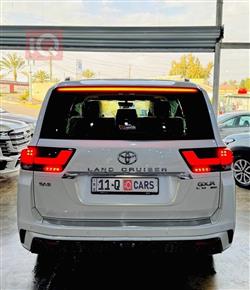 تويوتا لاندكروزر